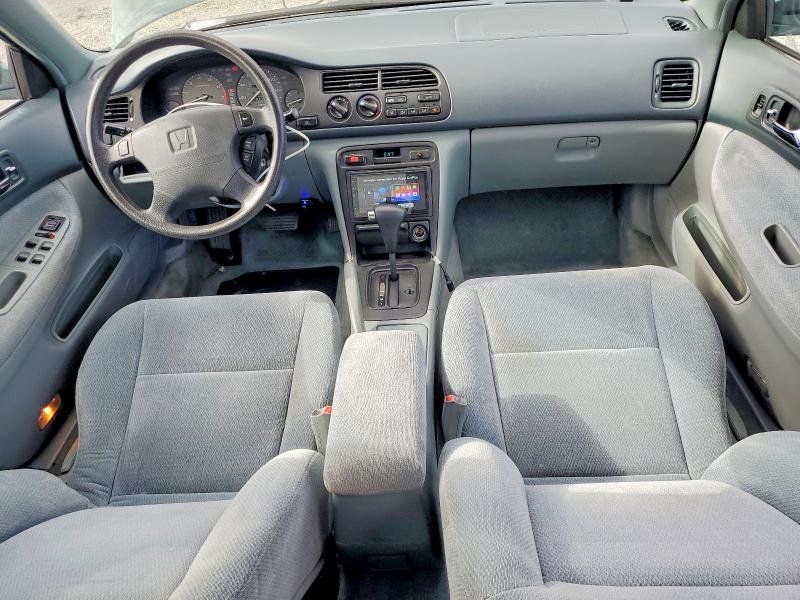 Продажа на аукционе авто 1997 Honda Accord, vin: 1HGCD5632VA215012, номер лота: 62055336