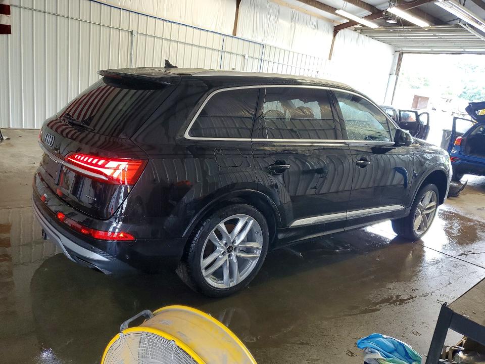2025 Audi Q7 მანქანა იყიდება აუქციონზე, vin: WA1LVBF75SD030339, აუქციონის ნომერი: 62129676