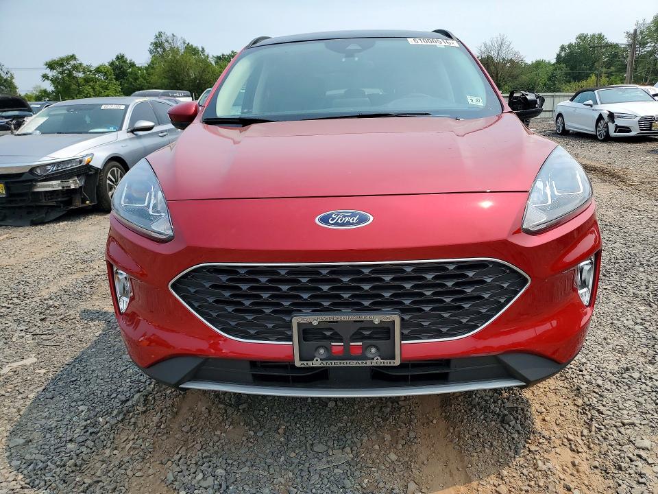 61000516 :رقم المزاد ، 1FMCU9H64NUB41678 vin ، 2022 Ford Escape مزاد بيع