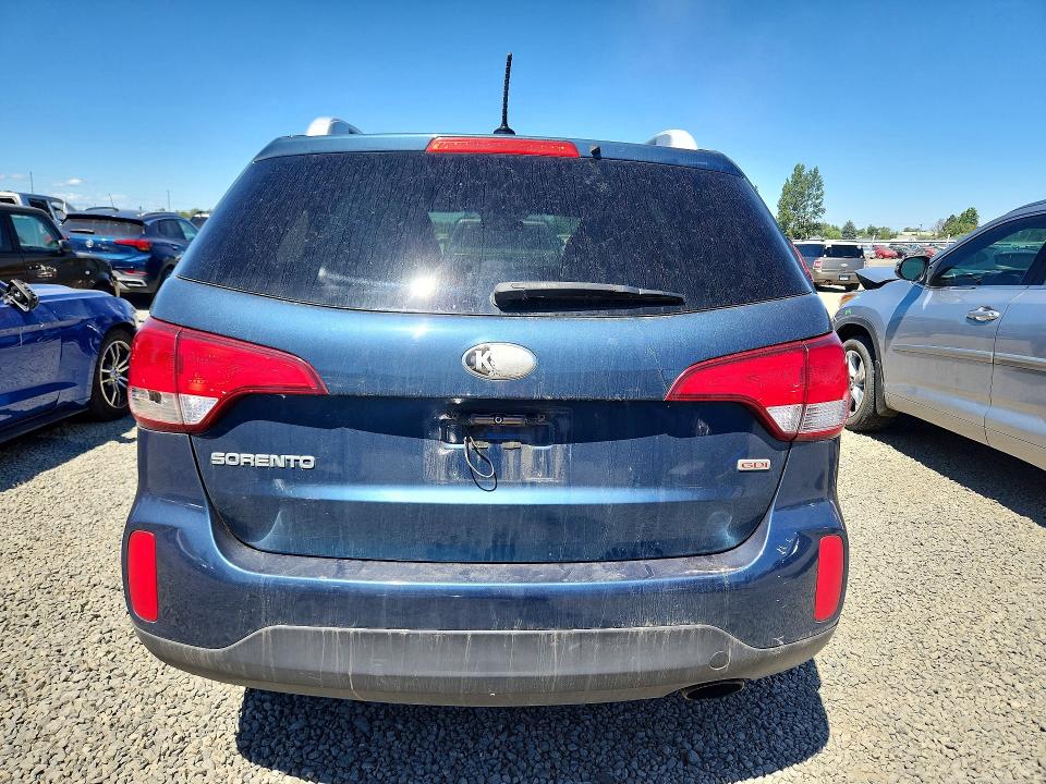 2015 Kia Sorento მანქანა იყიდება აუქციონზე, vin: 5XYKTDA76FG580389, აუქციონის ნომერი: 62618636