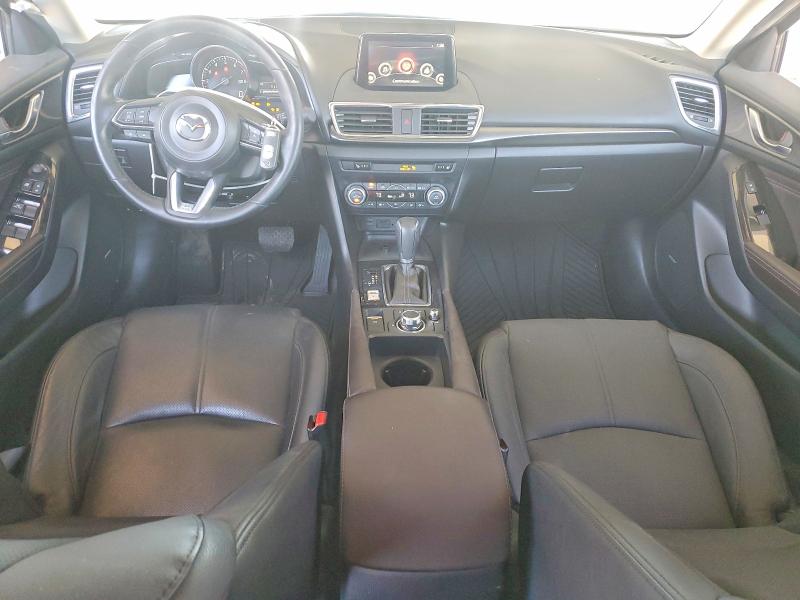 62869886 :رقم المزاد ، 3MZBN1M30JM166535 vin ، 2018 Mazda 3 مزاد بيع