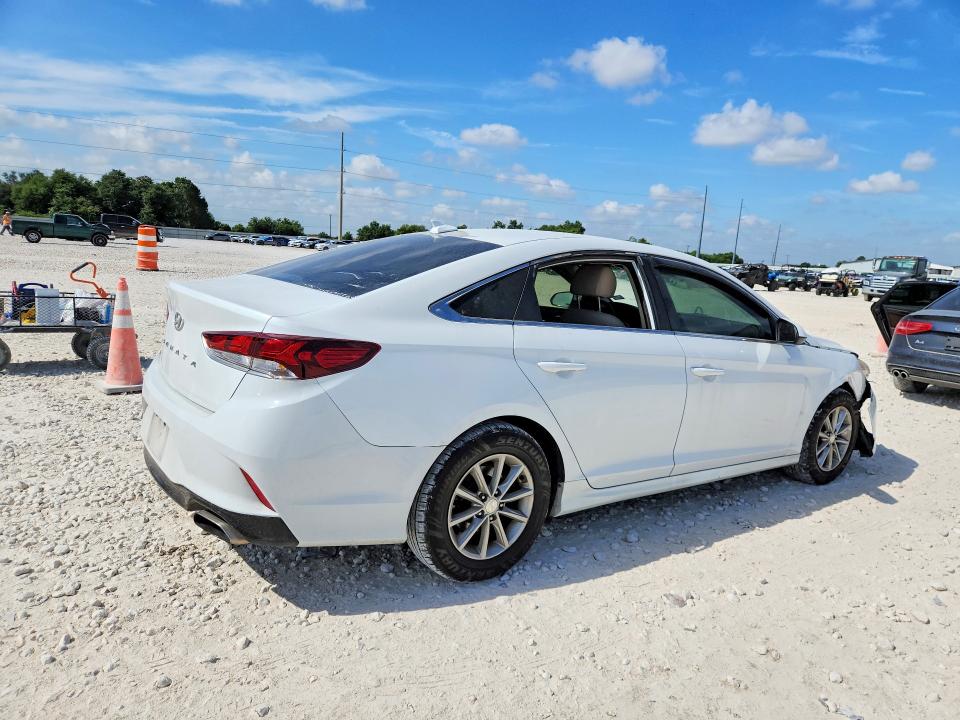 Продажа на аукционе авто 2018 Hyundai Sonata, vin: 5NPE24AF1JH621424, номер лота: 59975676