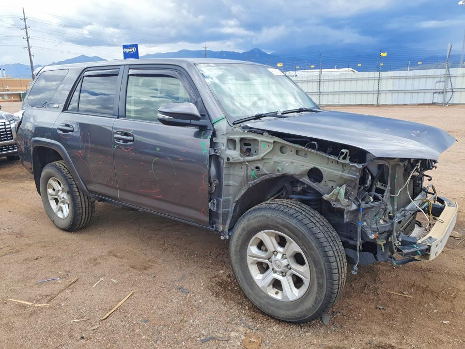Продаж на аукціоні авто 2018 Toyota 4runner, vin: JTEBU5JR6J5566588, номер лоту: 60527436