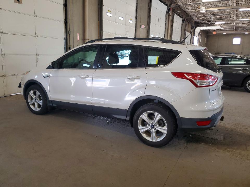 2015 Ford Escape მანქანა იყიდება აუქციონზე, vin: 1FMCU9G99FUA95617, აუქციონის ნომერი: 61558026