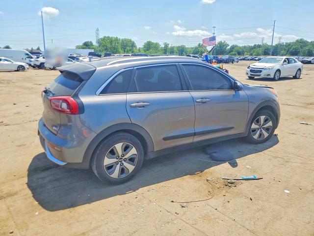 2018 Kia Niro მანქანა იყიდება აუქციონზე, vin: KNDCB3LC6J5202151, აუქციონის ნომერი: 59661136