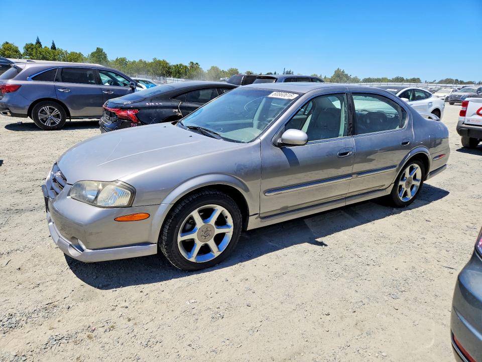 2001 Nissan Maxima მანქანა იყიდება აუქციონზე, vin: JN1CA31A21T107766, აუქციონის ნომერი: 60860616