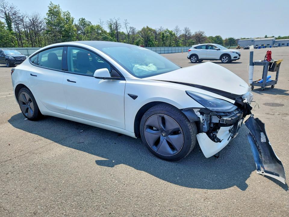 62009356 :رقم المزاد ، 5YJ3E1EB4MF051037 vin ، 2021 Tesla Model 3 مزاد بيع