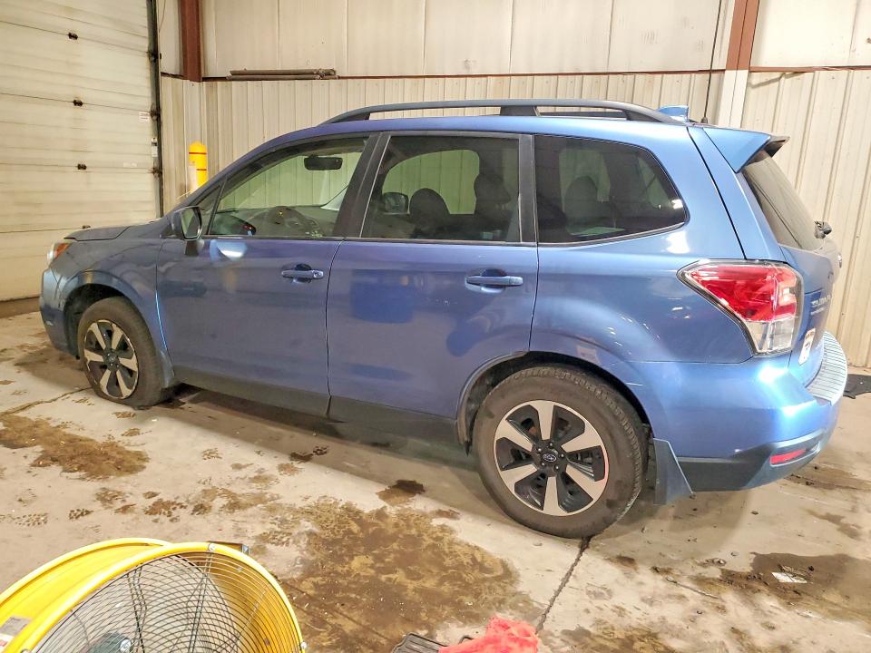 Продаж на аукціоні авто 2018 Subaru Forester, vin: JF2SJAEC0JH508228, номер лоту: 62410396