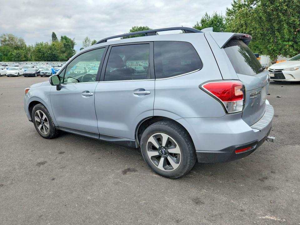 Продажа на аукционе авто 2018 Subaru Forester, vin: JF2SJAJC3JH464067, номер лота: 62348586