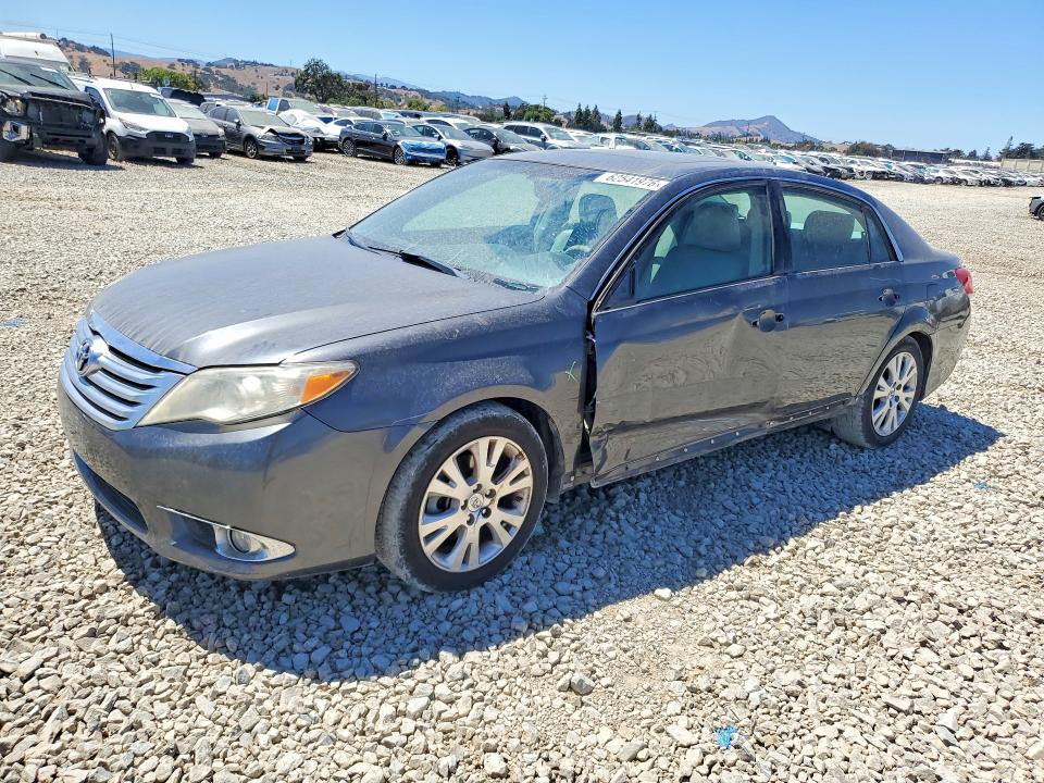 2011 Toyota Avalon მანქანა იყიდება აუქციონზე, vin: 4T1BK3DB9BU429855, აუქციონის ნომერი: 62541976