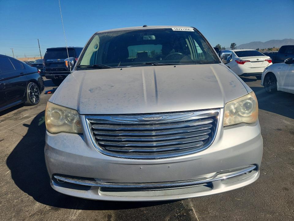 2011 Chrysler Town & Country მანქანა იყიდება აუქციონზე, vin: 2A4RR6DG7BR797907, აუქციონის ნომერი: 59721356