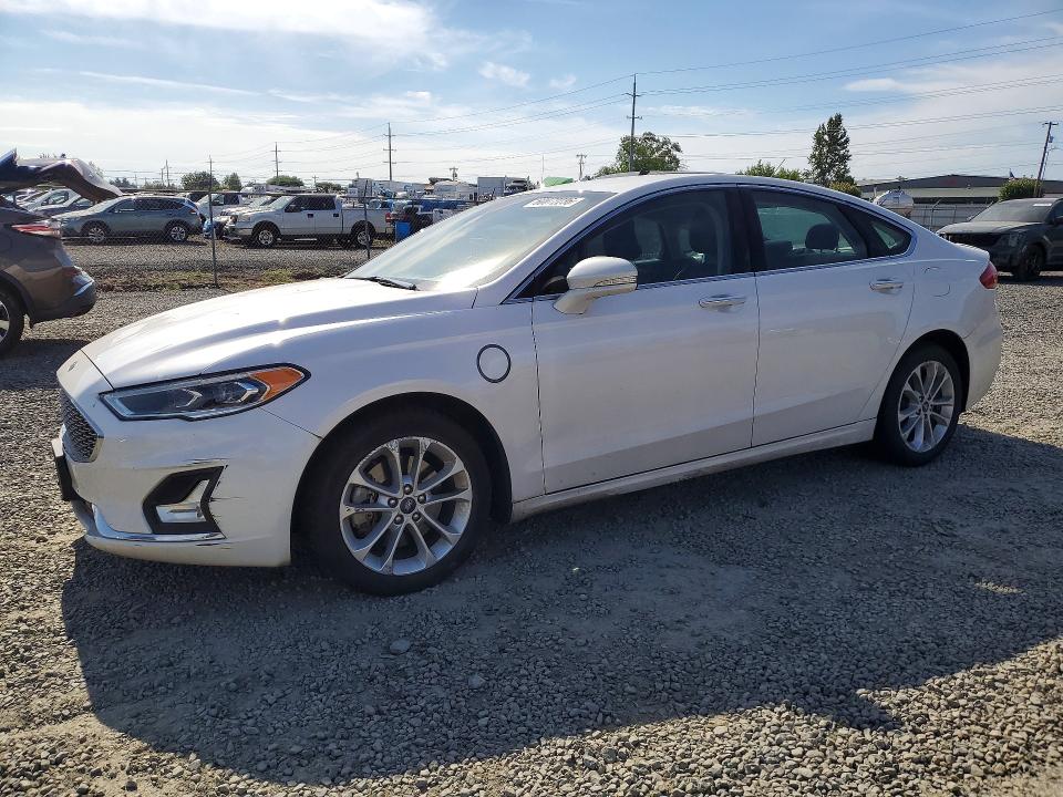 2019 Ford Fusion მანქანა იყიდება აუქციონზე, vin: 3FA6P0SU6KR236182, აუქციონის ნომერი: 60072236