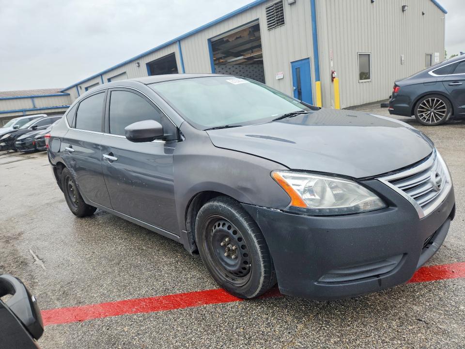 2015 Nissan Sentra მანქანა იყიდება აუქციონზე, vin: 3N1AB7AP7FY376764, აუქციონის ნომერი: 61036366