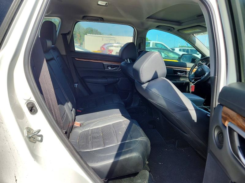 61552936 :رقم المزاد ، 2HKRW2H82NH600752 vin ، 2022 Honda Cr-v مزاد بيع
