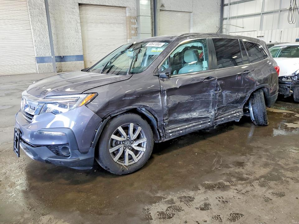 60641866 :رقم المزاد ، 5FNYF6H33MB060817 vin ، 2021 Honda Pilot مزاد بيع