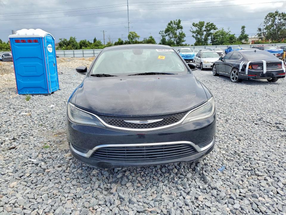 60850126 :رقم المزاد ، 1C3CCCAB6FN600236 vin ، 2015 Chrysler 200 مزاد بيع