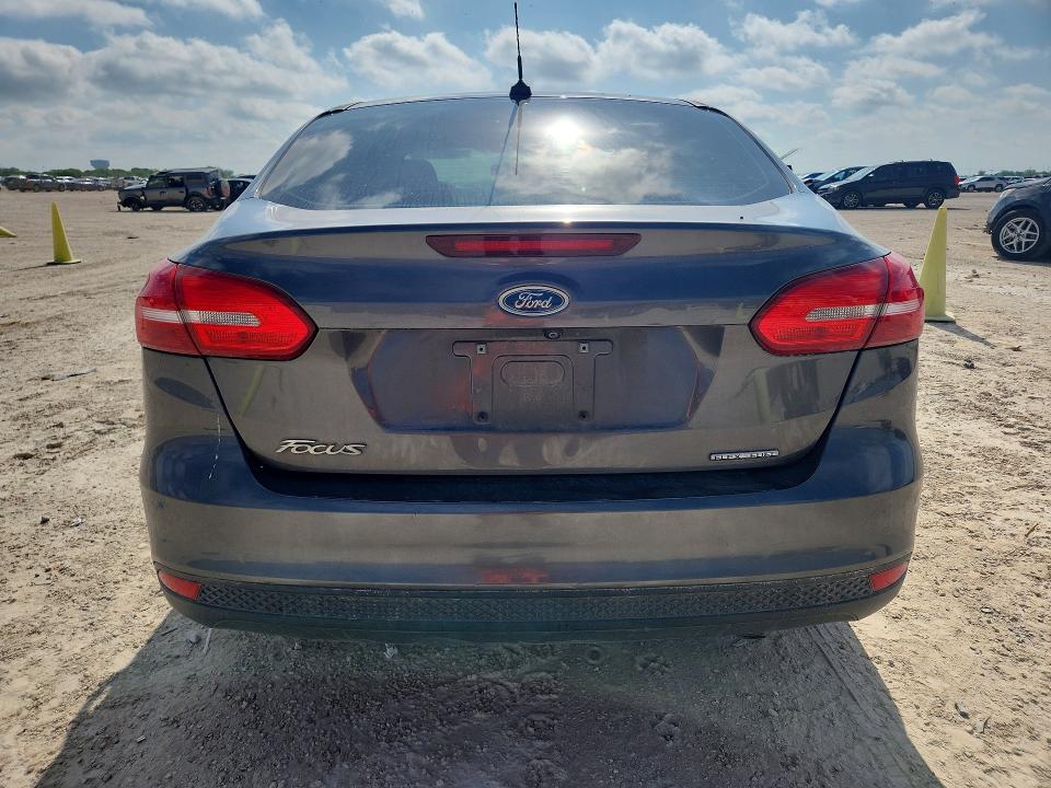Продажа на аукционе авто 2016 Ford Focus, vin: 1FADP3E20GL229978, номер лота: 62772056