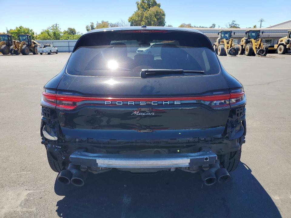 63347656 :رقم المزاد ، WP1AA2A54PLB00228 vin ، 2023 Porsche Macan مزاد بيع