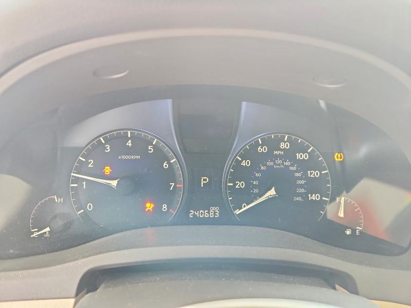 60984696 :رقم المزاد ، 2T2ZK1BA1BC052822 vin ، 2011 Lexus Rx مزاد بيع