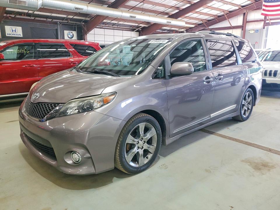 2012 Toyota Sienna მანქანა იყიდება აუქციონზე, vin: 5TDXK3DC8CS230689, აუქციონის ნომერი: 61948516