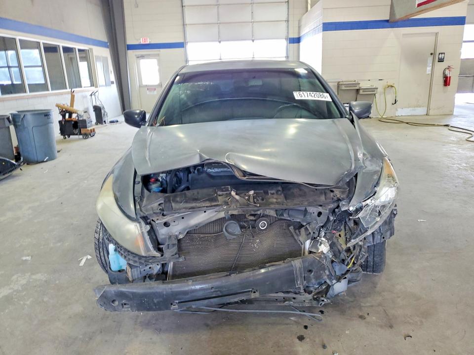 Продажа на аукционе авто 2010 Honda Accord, vin: 1HGCP3F82AA010422, номер лота: 61742086