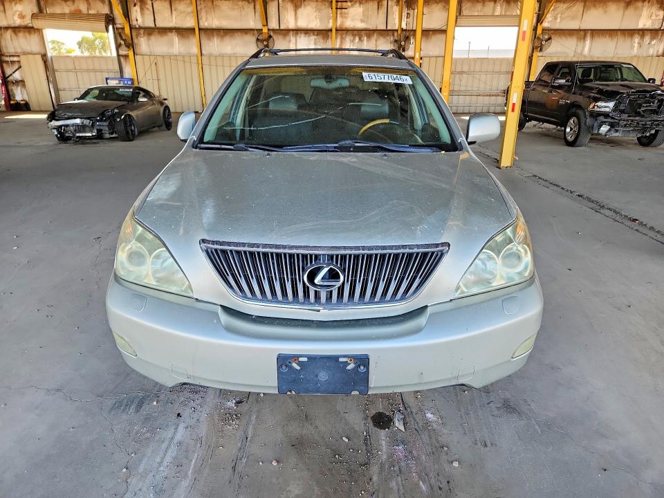 61577046 :رقم المزاد ، 2T2HA31U05C066835 vin ، 2005 Lexus Rx مزاد بيع