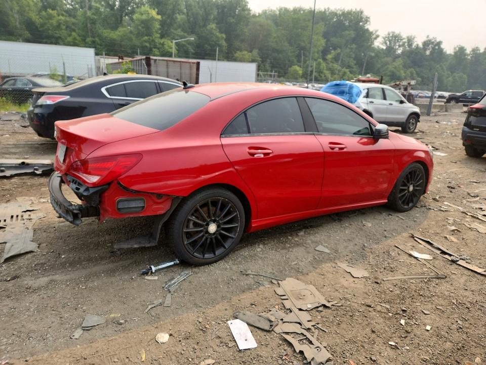 2014 Mercedes-benz Cla მანქანა იყიდება აუქციონზე, vin: WDDSJ4EB1EN150223, აუქციონის ნომერი: 61300486