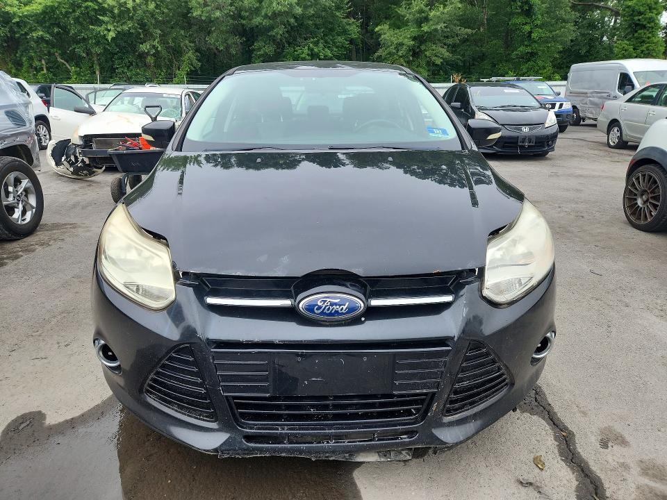 59273176 :رقم المزاد ، 1FAHP3F21CL284207 vin ، 2012 Ford Focus مزاد بيع