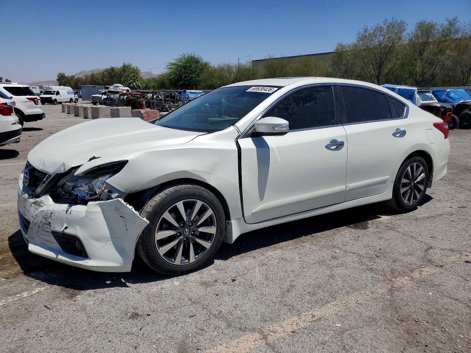 Продажа на аукционе авто 2017 Nissan Altima, vin: 1N4AL3AP3HC248137, номер лота: 60630436