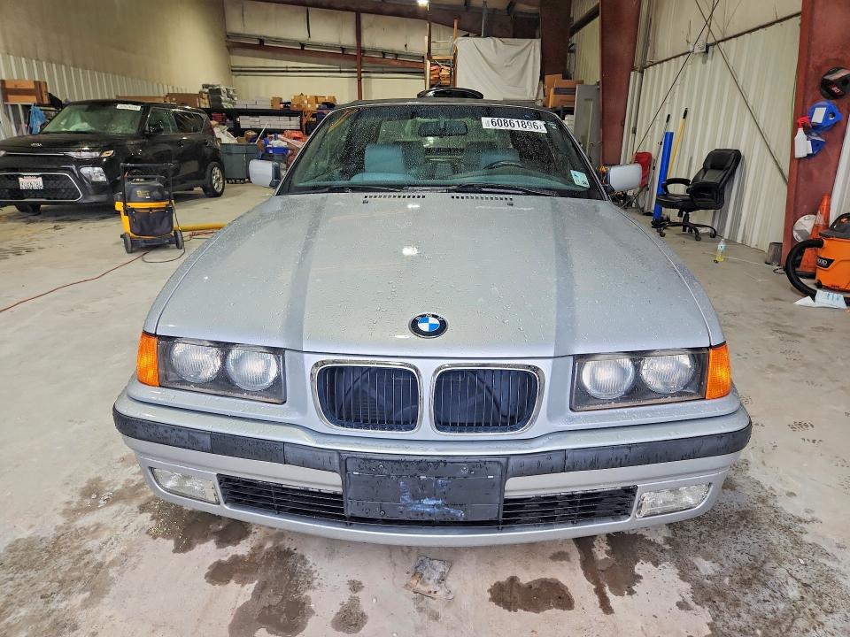 1998 Bmw 323 მანქანა იყიდება აუქციონზე, vin: WBABJ8322WEM21728, აუქციონის ნომერი: 60861896