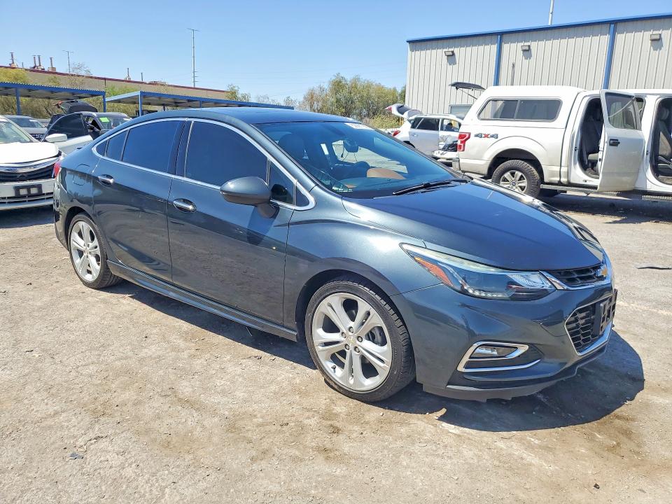 Продаж на аукціоні авто 2018 Chevrolet Cruze, vin: 1G1BF5SM3J7143305, номер лоту: 62997766