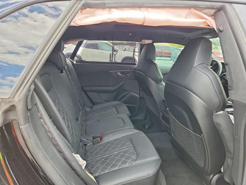 62523596 :رقم المزاد ، WA1CWBF10PD005445 vin ، 2023 Audi Sq8 مزاد بيع