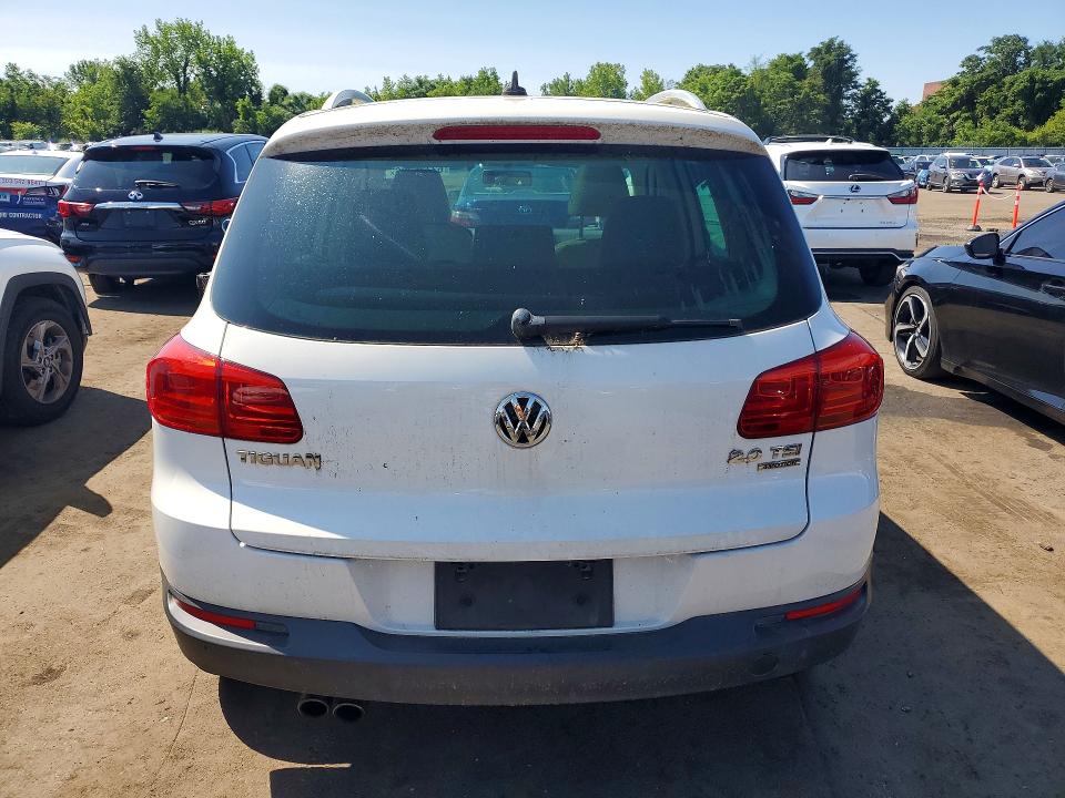 62125306 :رقم المزاد ، WVGBV3AX2EW523382 vin ، 2014 Volkswagen Tiguan مزاد بيع