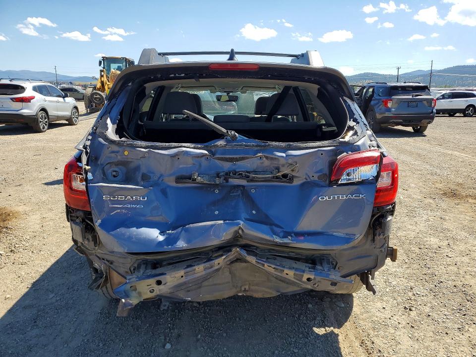 60062426 :رقم المزاد ، 4S4BSAFC8J3362471 vin ، 2018 Subaru Outback مزاد بيع