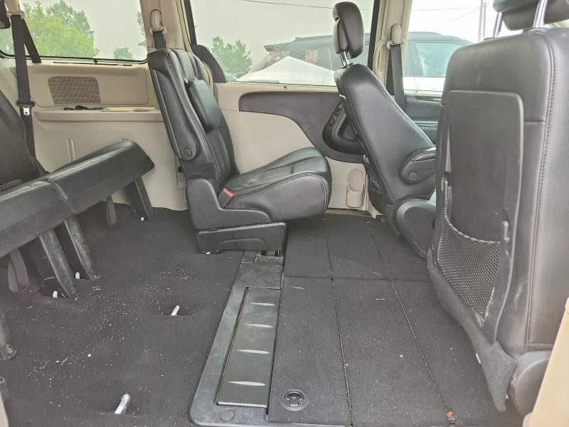 2012 Chrysler Town & Country მანქანა იყიდება აუქციონზე, vin: 2C4RC1CG1CR301447, აუქციონის ნომერი: 61077716