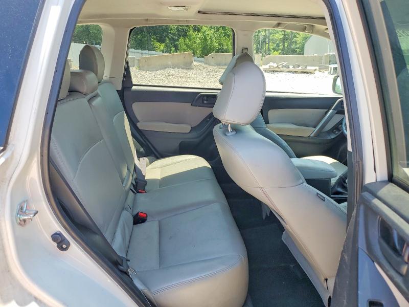 61587066 :رقم المزاد ، JF2SJADC1FH468587 vin ، 2015 Subaru Forester مزاد بيع