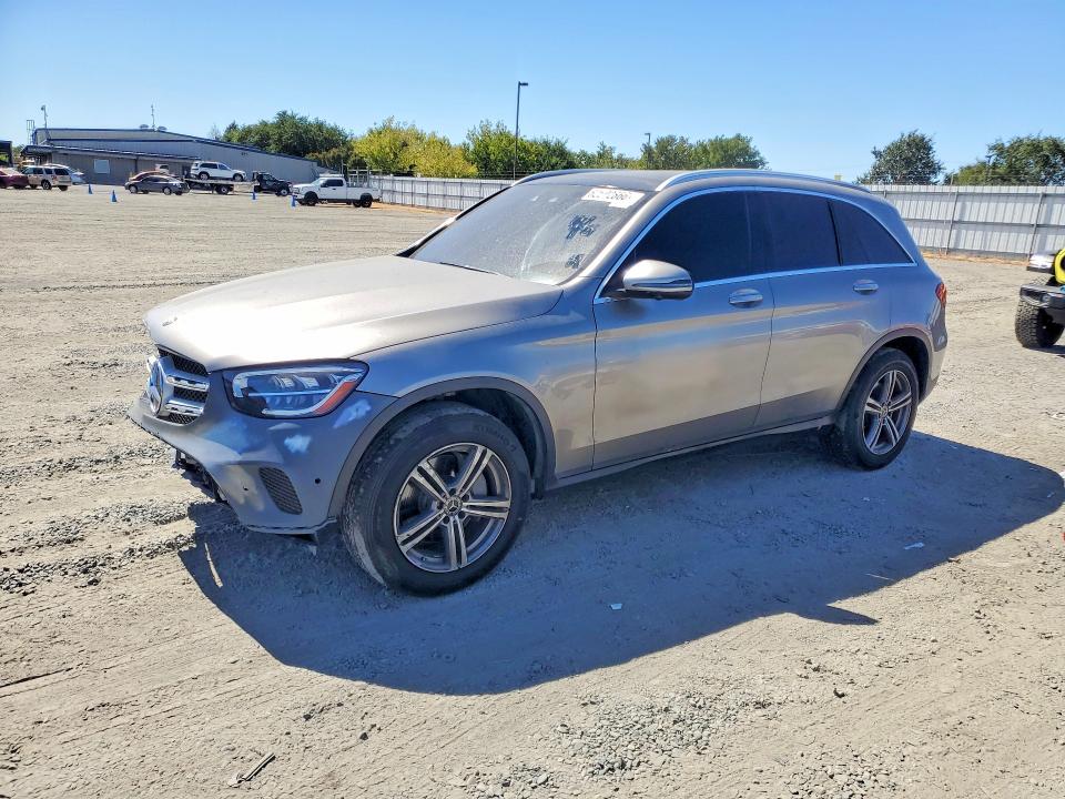 62592866 :رقم المزاد ، W1N0G8EB7LF825984 vin ، 2020 Mercedes-benz Glc مزاد بيع