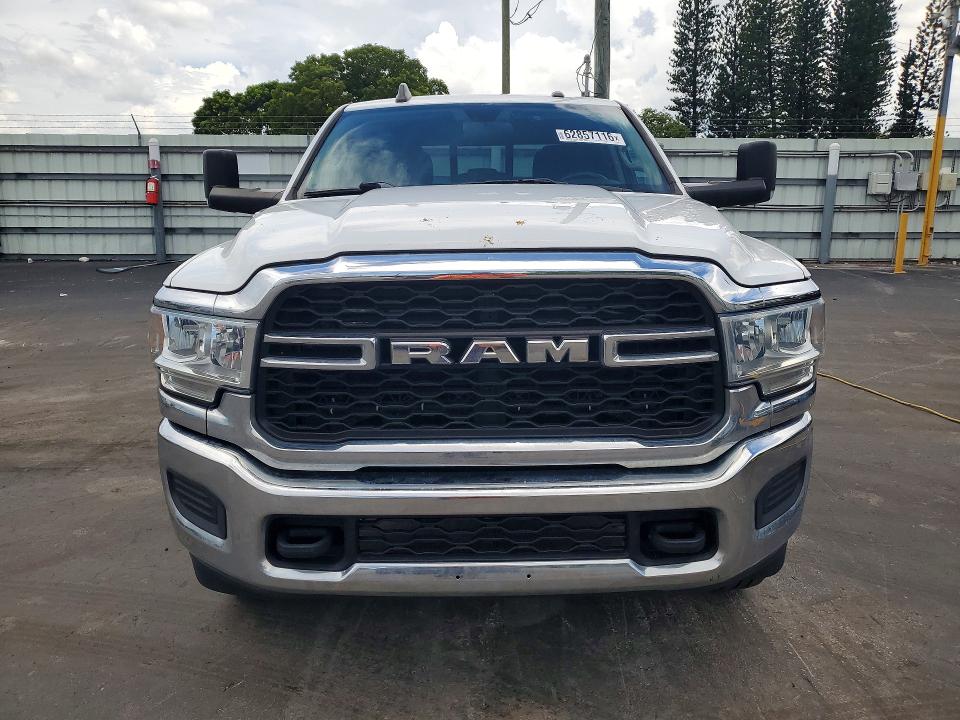 62857116 :رقم المزاد ، 3C6UR5CJ6LG274688 vin ، 2020 Ram 2500 مزاد بيع
