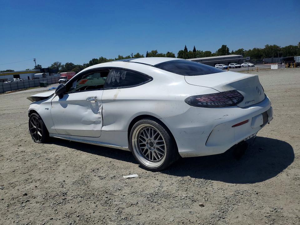 63368976 :رقم المزاد ، WDDWJ6EB8HF453110 vin ، 2017 Mercedes-benz C مزاد بيع