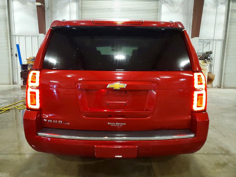 61107166 :رقم المزاد ، 1GNSKCKC5FR142139 vin ، 2015 Chevrolet Tahoe مزاد بيع