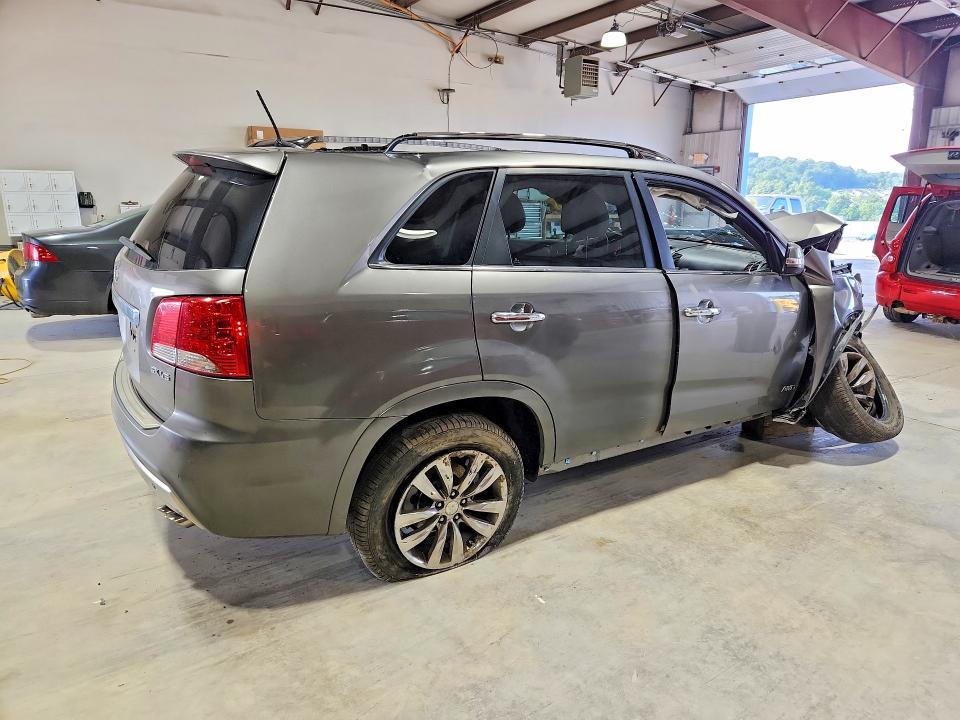 Продаж на аукціоні авто 2013 Kia Sorento, vin: 5XYKWDA26DG381772, номер лоту: 61382896