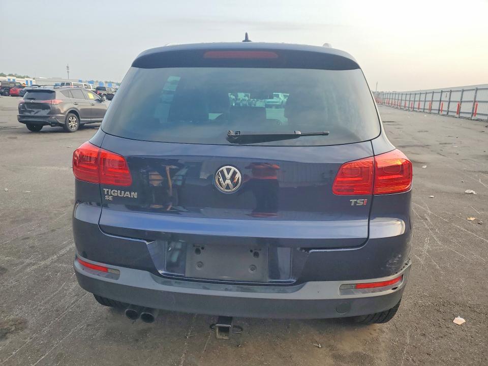 Продажа на аукционе авто 2016 Volkswagen Tiguan, vin: WVGAV7AX8GW561589, номер лота: 62506786