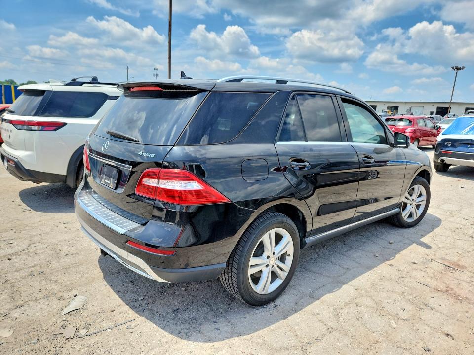 2015 Mercedes-benz Ml მანქანა იყიდება აუქციონზე, vin: 4JGDA5HB1FA583307, აუქციონის ნომერი: 60079466
