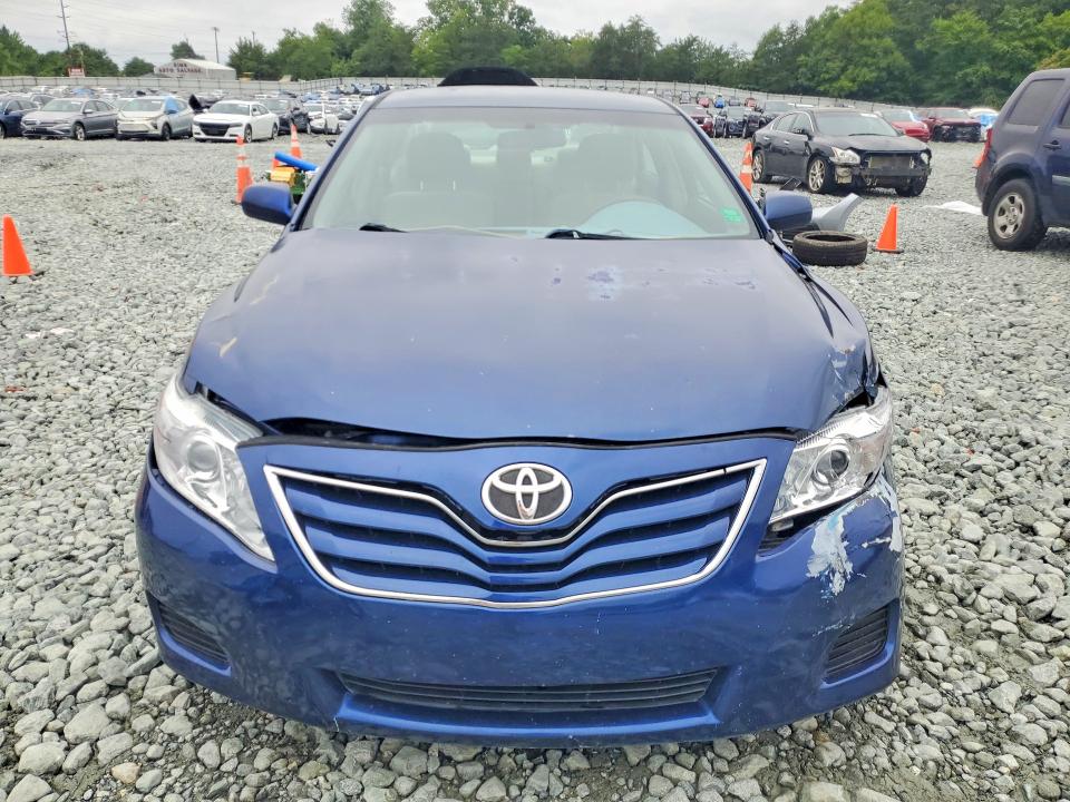 2010 Toyota Camry მანქანა იყიდება აუქციონზე, vin: 4T1BF3EK2AU562281, აუქციონის ნომერი: 62327836