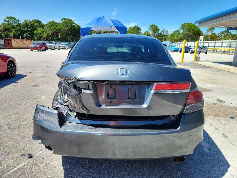 62330076 :رقم المزاد ، 1HGCP2F7XCA029708 vin ، 2012 Honda Accord مزاد بيع