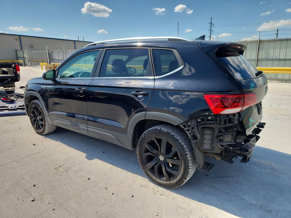 Продажа на аукционе авто 2022 Volkswagen Taos, vin: 3VVRX7B27NM045209, номер лота: 85635565