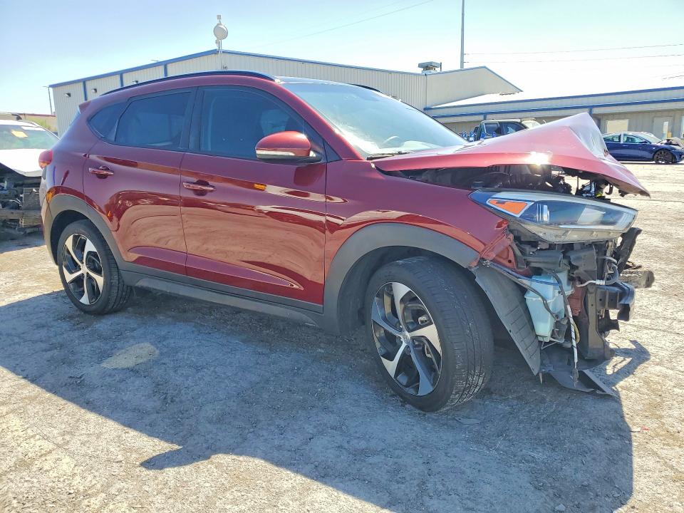 59374306 :رقم المزاد ، KM8J33A23JU794656 vin ، 2018 Hyundai Tucson مزاد بيع