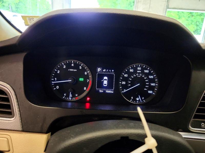 2017 Hyundai Sonata მანქანა იყიდება აუქციონზე, vin: 5NPE24AF8HH589274, აუქციონის ნომერი: 61961236