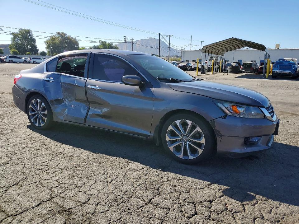 60420026 :رقم المزاد ، 1HGCR2F54EA082500 vin ، 2014 Honda Accord مزاد بيع