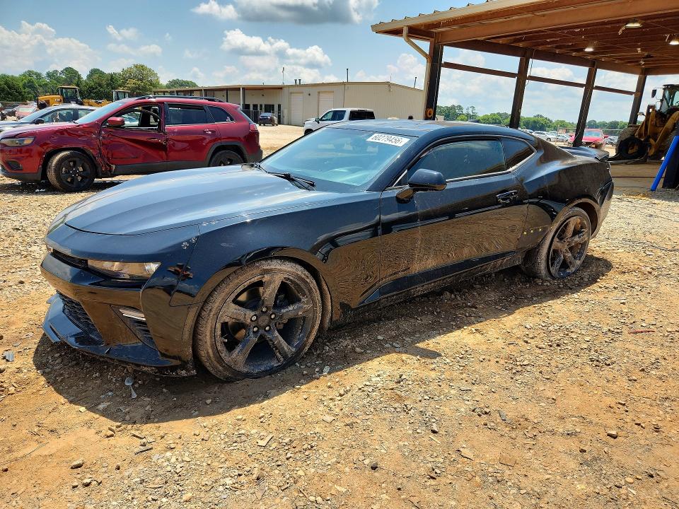 60279456 :رقم المزاد ، 1G1FB1RX5H0214111 vin ، 2017 Chevrolet Camaro مزاد بيع